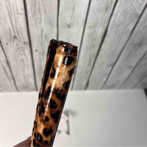 Guess Wallet - Picture 13 of 14